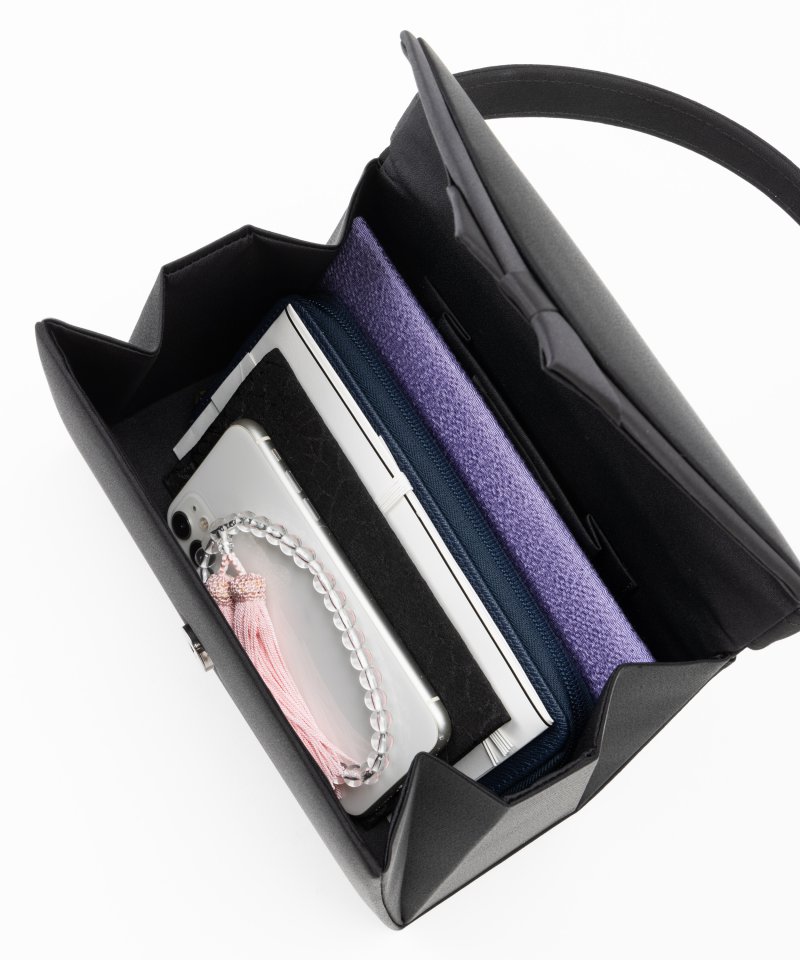 アシンメトリーリボンフラップバッグ アシンメトリーリボンフラップバッグ