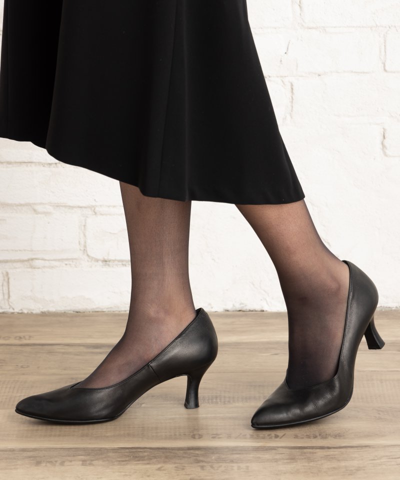 リーガル ポインテッドプレーンフォーマルパンプス6.5㎝ヒール/24(E) リーガル ポインテッドプレーンフォーマルパンプス6.5㎝ヒール/24(E)