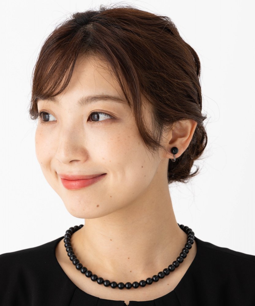 岩佐 【2点セット】 ジェットネックレス・イヤリングセット ブラック/8mm玉・41cm 岩佐 【2点セット】 ジェットネックレス・イヤリングセット ブラック/8mm玉・41cm