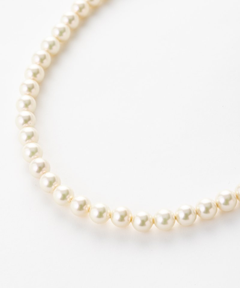 エメ マグネット式6.5mm貝パールネックレス ホワイト/6.5mm玉・41cm エメ マグネット式6.5mm貝パールネックレス ホワイト/6.5mm玉・41cm