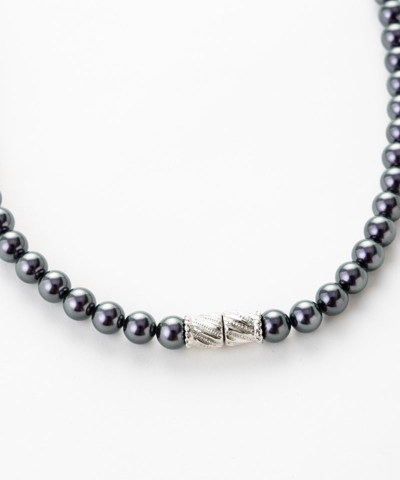 エメ マグネット式6.5mm貝パールネックレス ブラック/6.5mm玉・40cm エメ マグネット式6.5mm貝パールネックレス ブラック/6.5mm玉・40cm