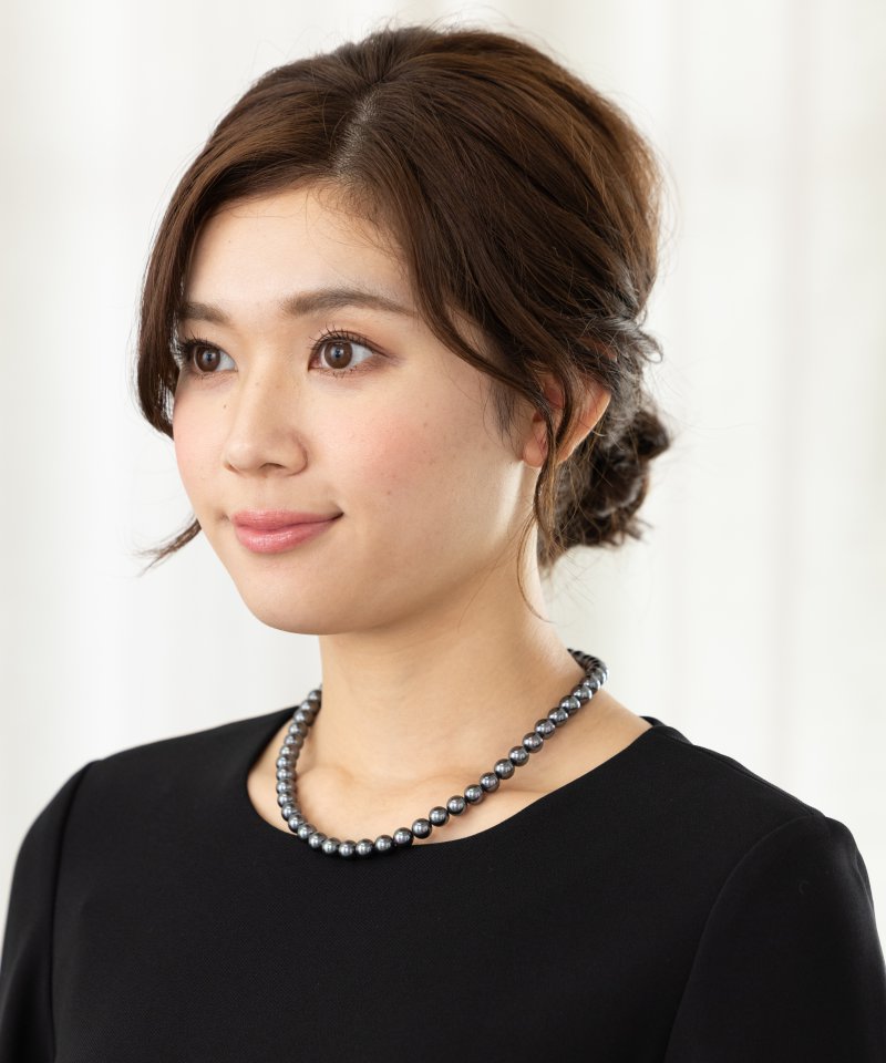 マグネット留め具・貝パールネックレス ブラック/8mm玉・42cm マグネット留め具・貝パールネックレス ブラック/8mm玉・42cm