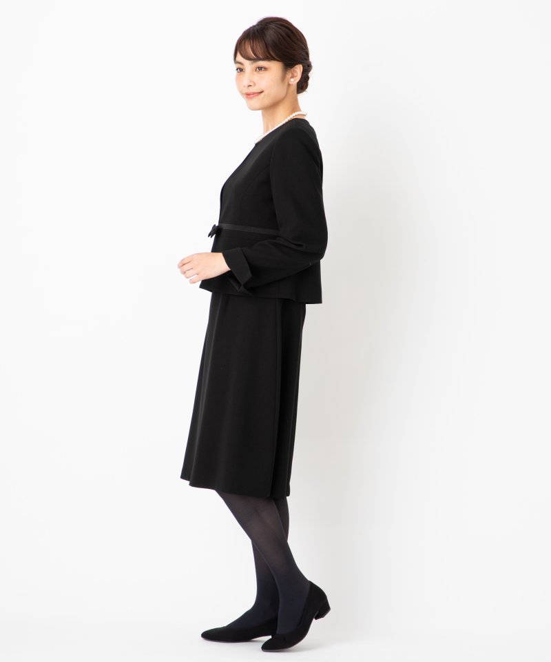 【8点セット】サテンラインベーシックブラックフォーマルアンサンブル/4L(17号)