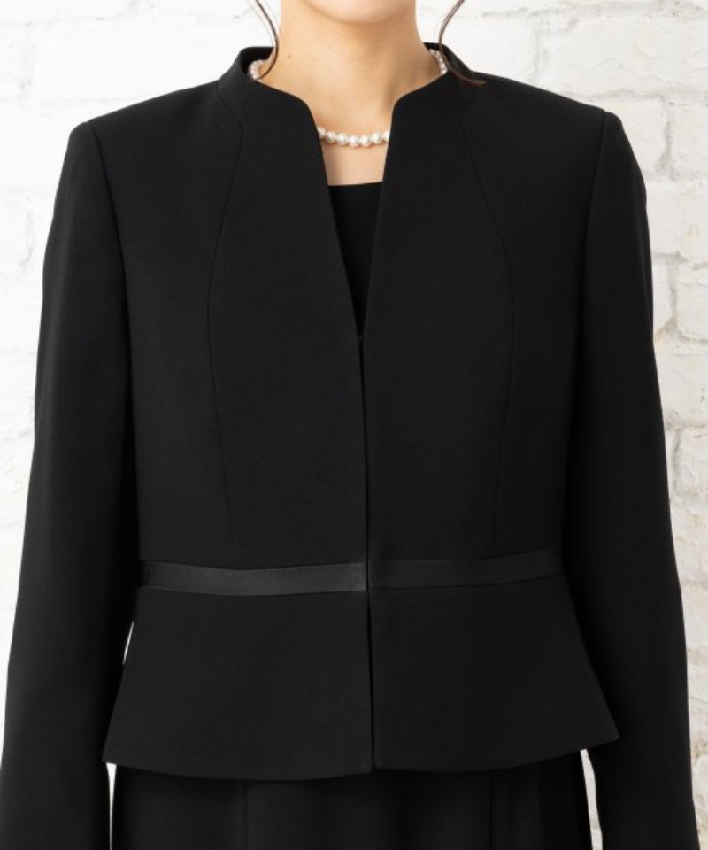 エメ　セミスタンドカラーブラックアンサンブル/L(11号)