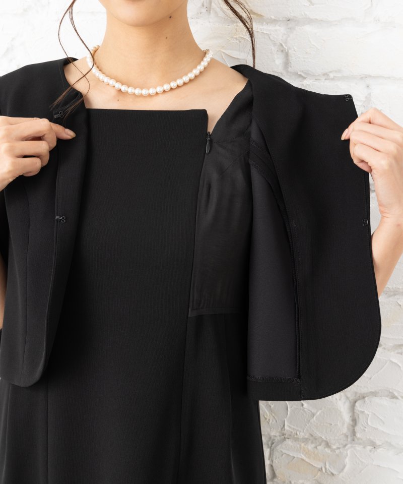 カレット　リボンブローチ付ノーカラージャケット&ドッキングワンピースアンサンブル/LL(13号)