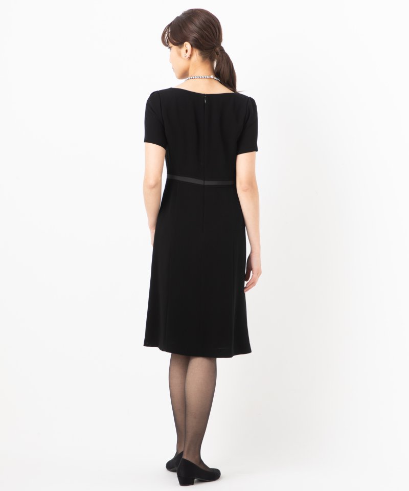 イネド　ジャケット+ワンピース/S(7号)