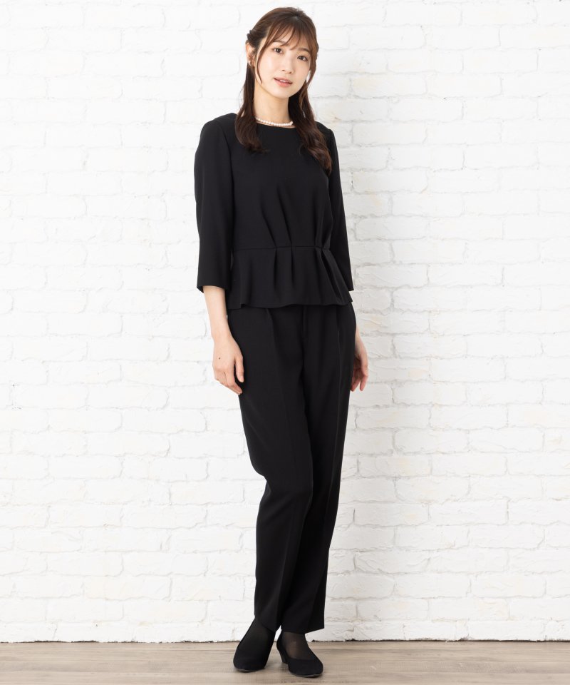 カレット　ショートペプラムブラウス&テーパードパンツセットアップ/LL(13号)