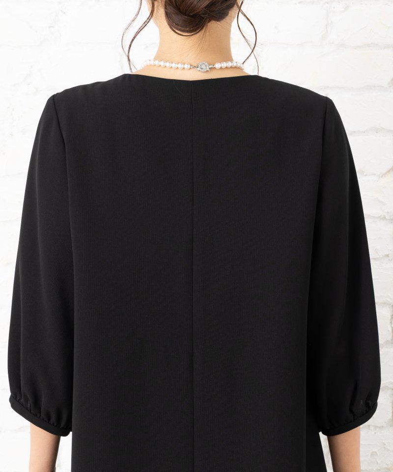 【授乳・マタニティ】衿元タックレギュラー丈ワンピース/M(9号) 【授乳・マタニティ】衿元タックレギュラー丈ワンピース/M(9号)