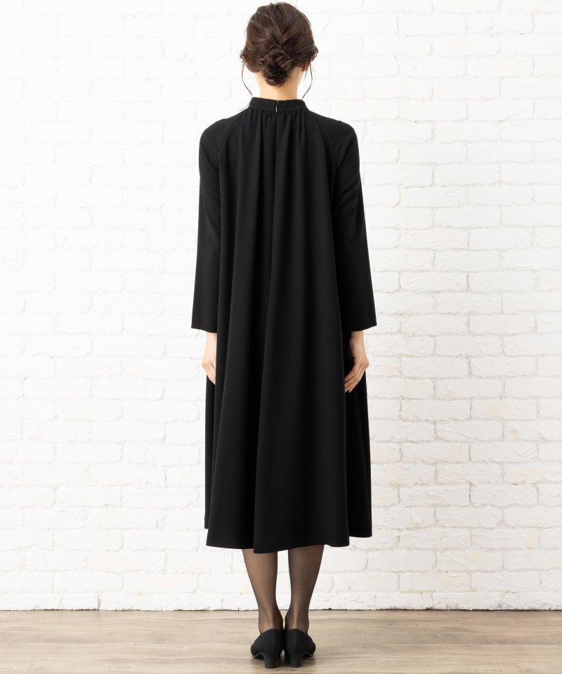 エメ ラグランスリーブテントラインブラックワンピース/L(11号) エメ ラグランスリーブテントラインブラックワンピース/L(11号)