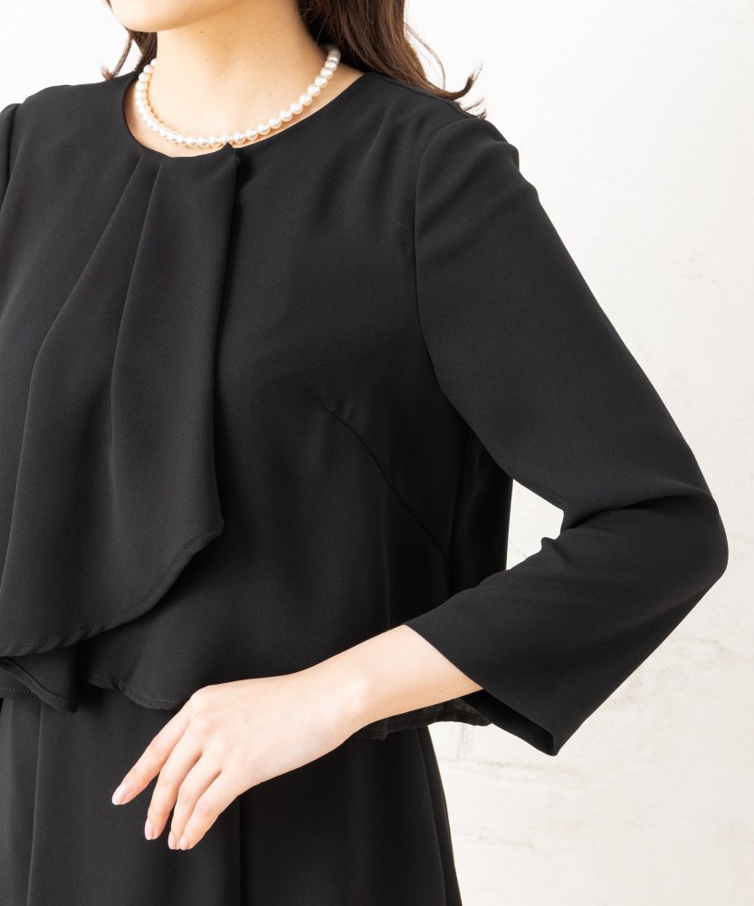 エメ　ボウタイ風フリルデザインブラックワンピース/M(9号)