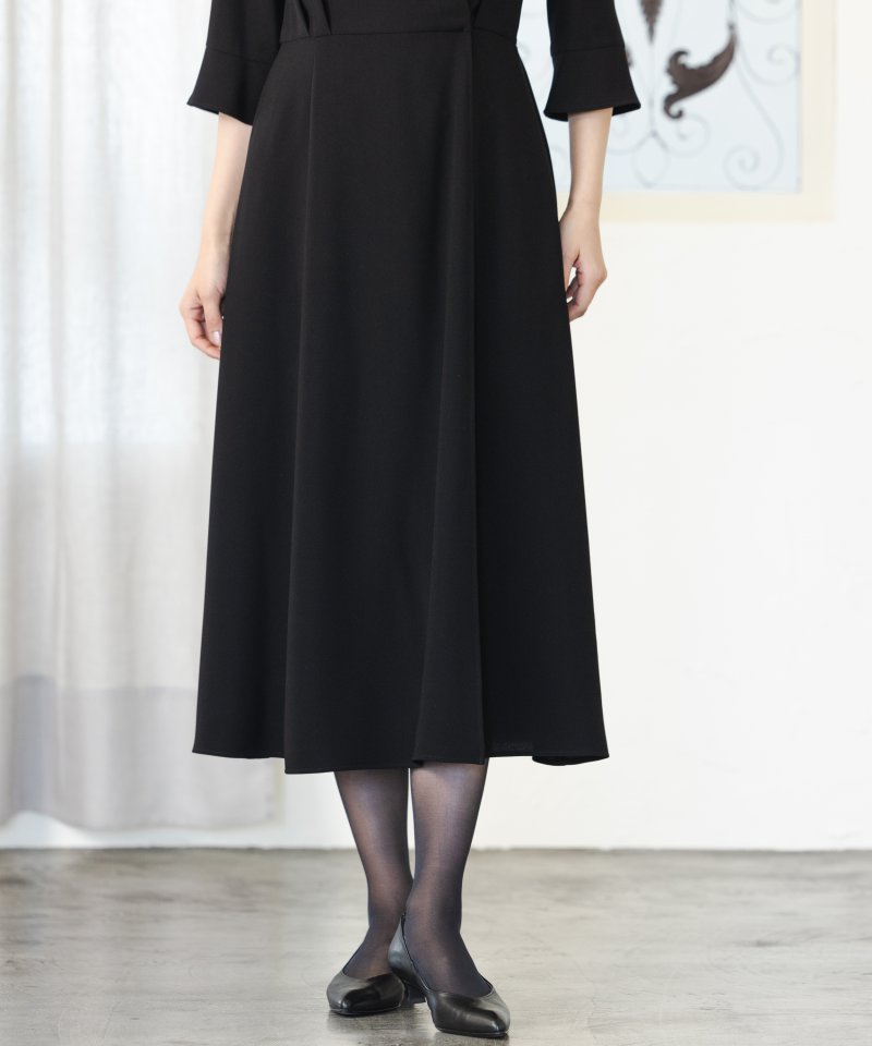 カレット　ノーカラーショート丈ジャケット&ラップ風エレガントワンピース/M(9号)