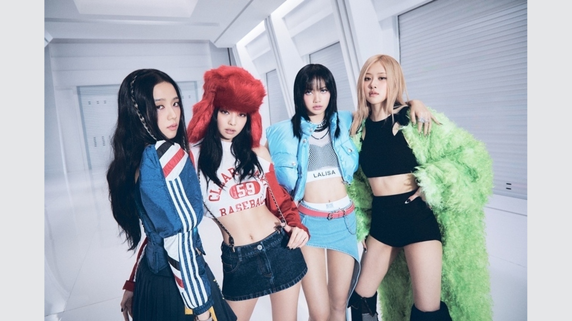 Archival BLACKPINK group photograph used in YG LIFE’s December 2023 contract-renewal coverage.