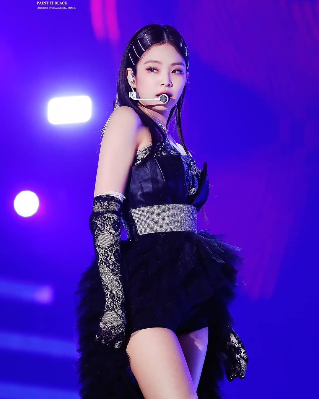 JENNIE — Violet Solo Queen