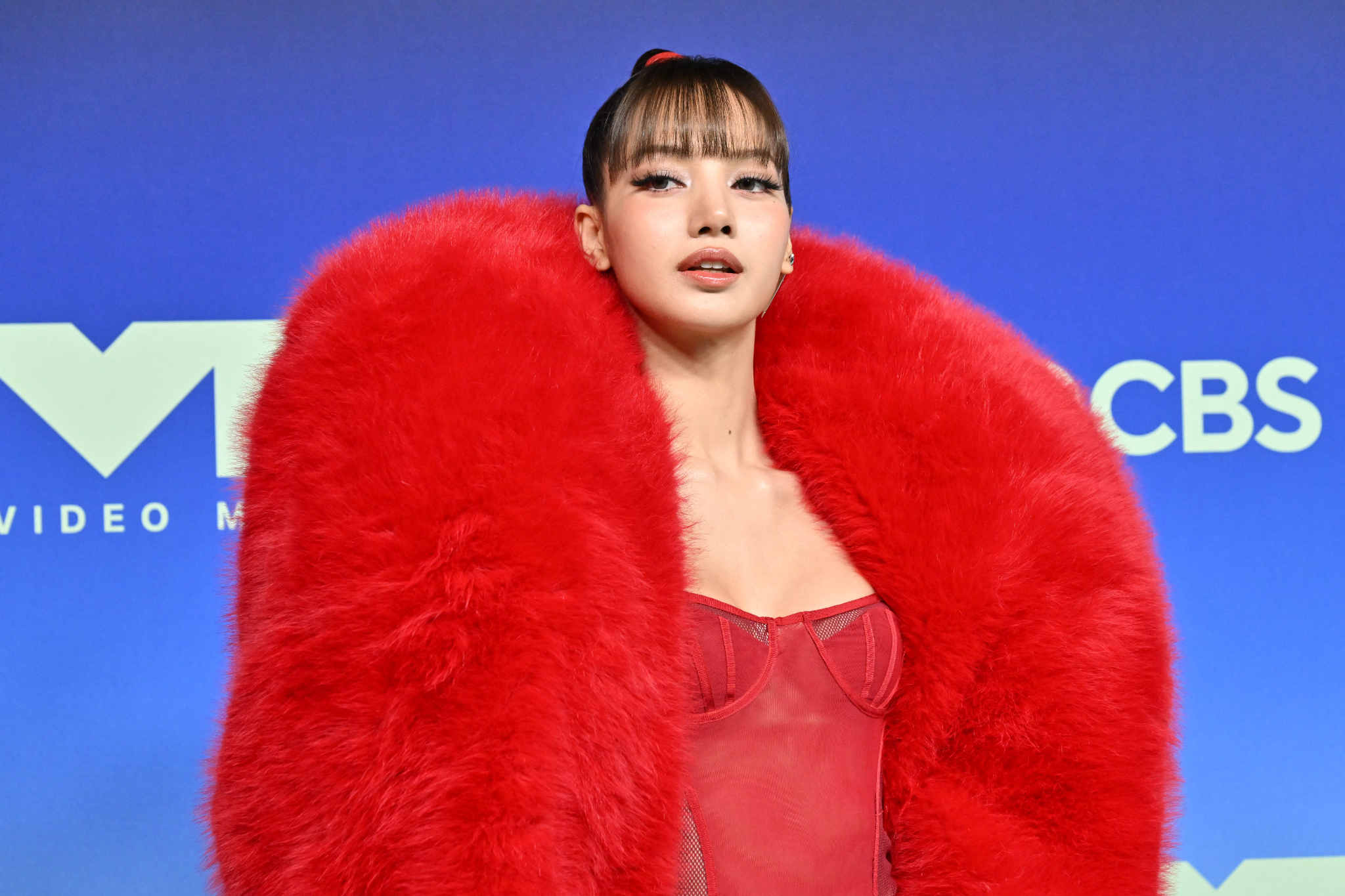 LISA — Scarlet Spotlight