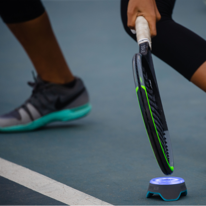 Tennis Slalom Hit Reaction