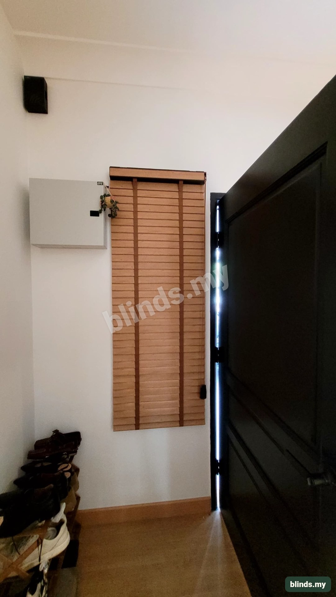Timber/Venetian Blinds & Curtains installation Malaysia