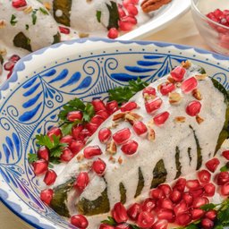 Chiles en nogada