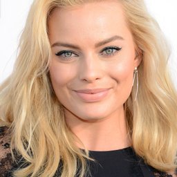Margot Robbie