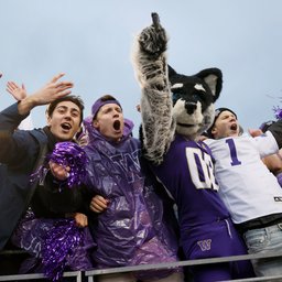 Huskies football