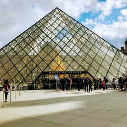 Louvre Museum