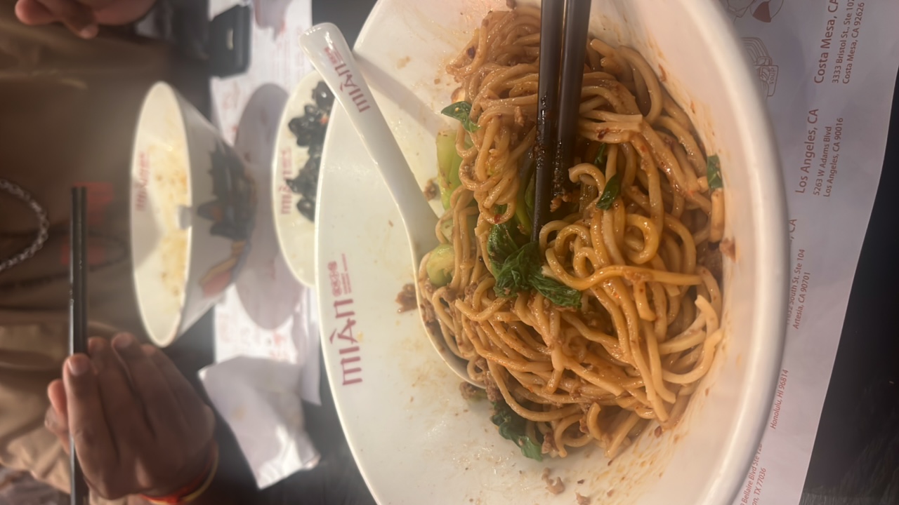 Dan Dan Noodles — Sichuan