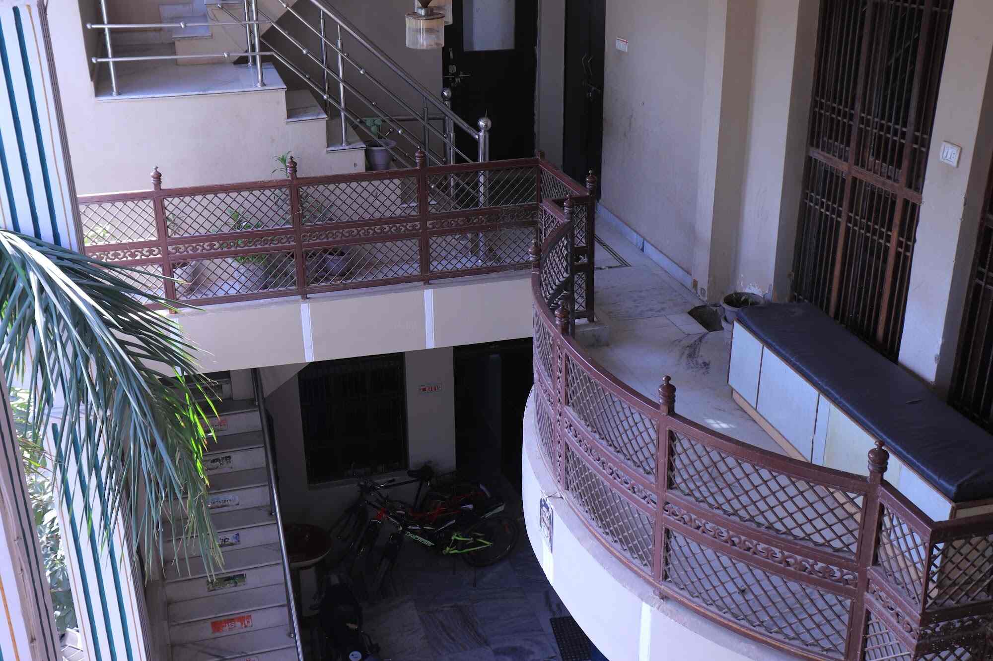 Sarkari Zone (Study Point & Library) 4