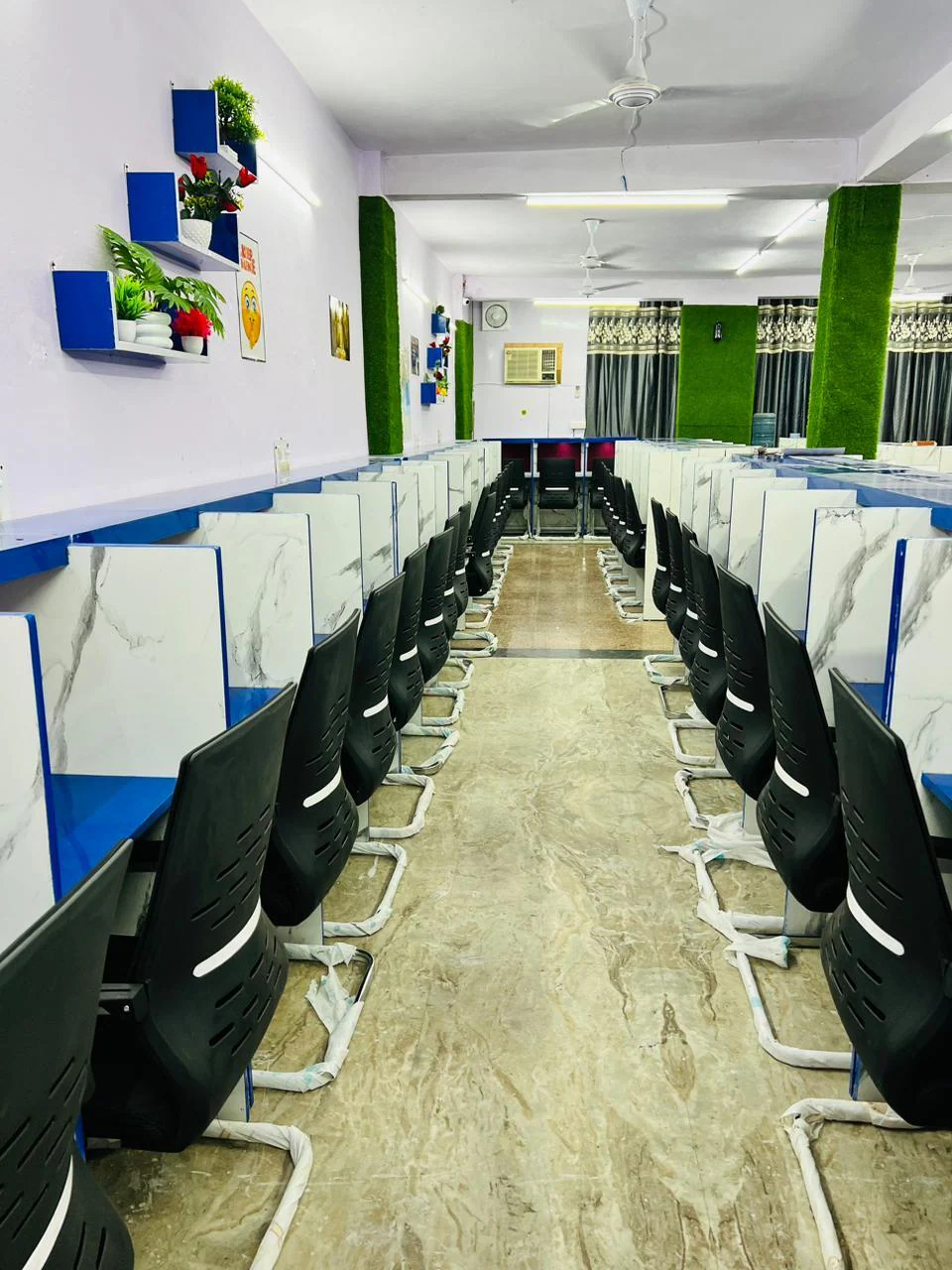 Aarti Library & Study Centre 4