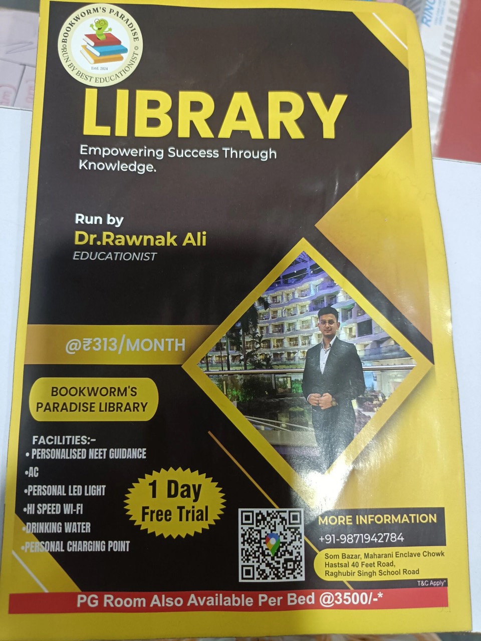 Book Worm Pradise Library 3
