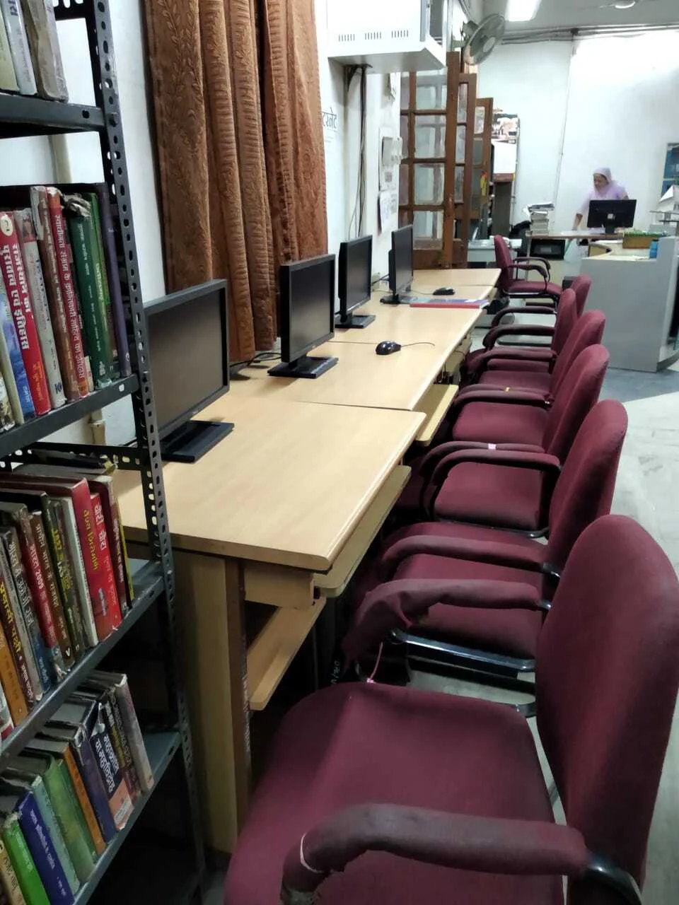Delhi Public Library 4