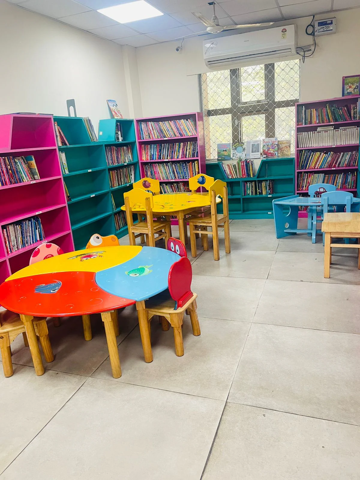 Delhi Public Library 3