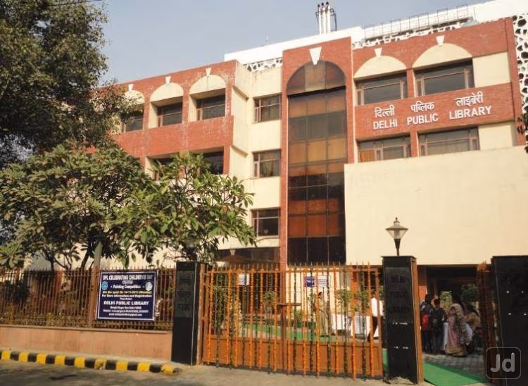 Delhi Public Library (Chandni Chowk) 1