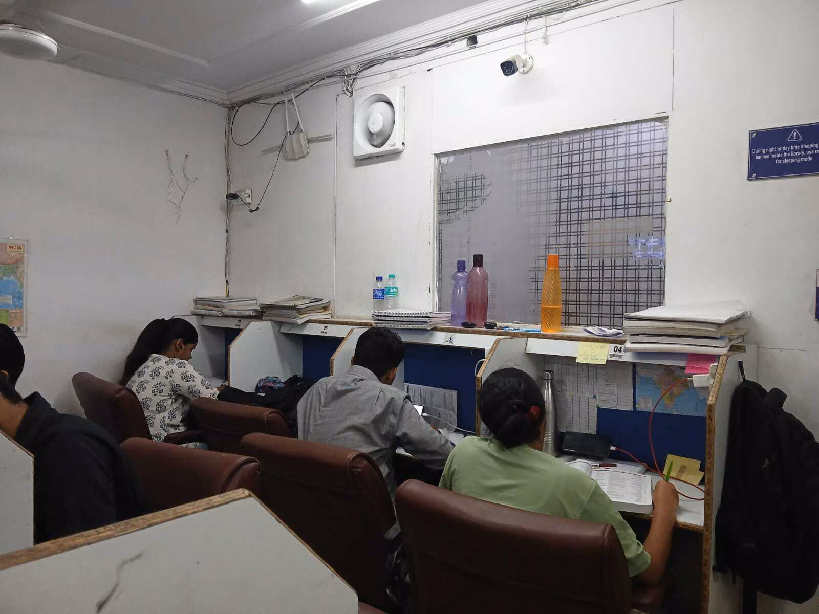 Friends Library 3