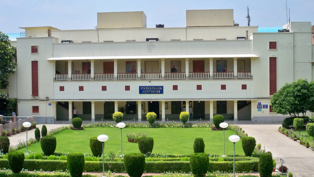 Ramakrishna Mission General Library 4