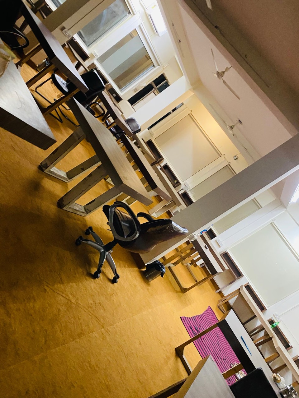 Wissen Library 3