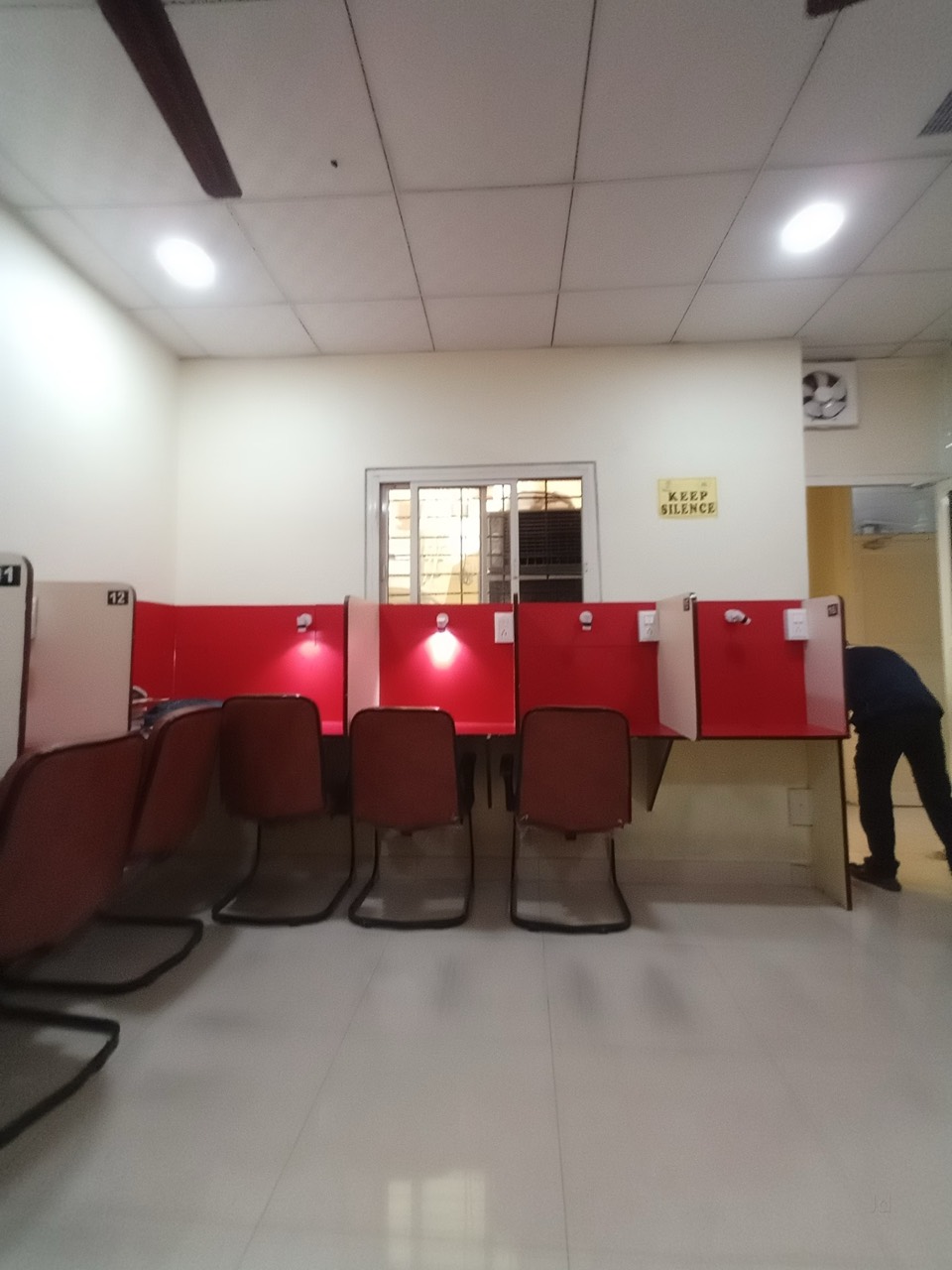 Study World Library (Mission Gate) 4
