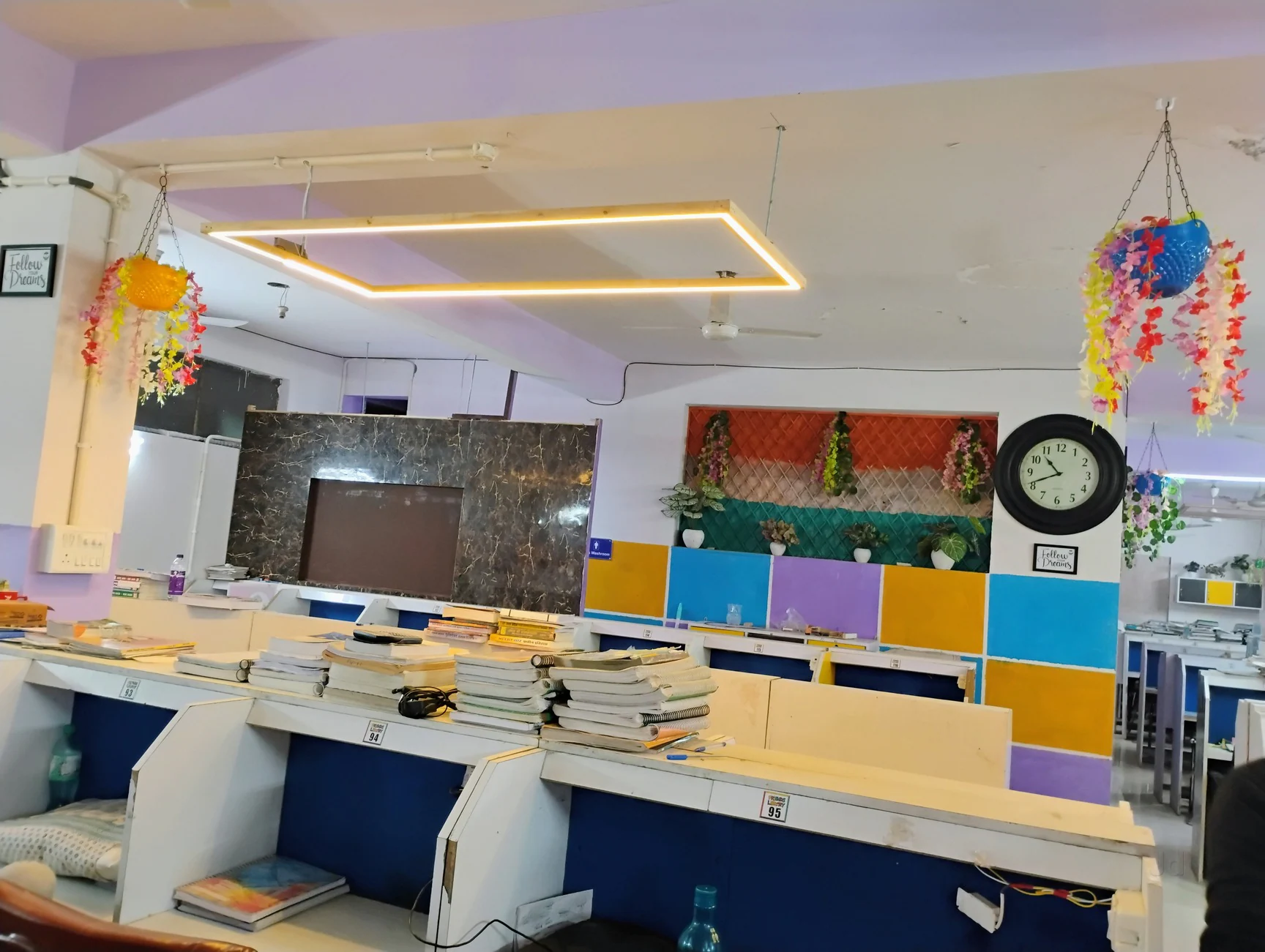 Friends Library (Largest & Luxuries Libraries Chain) 4