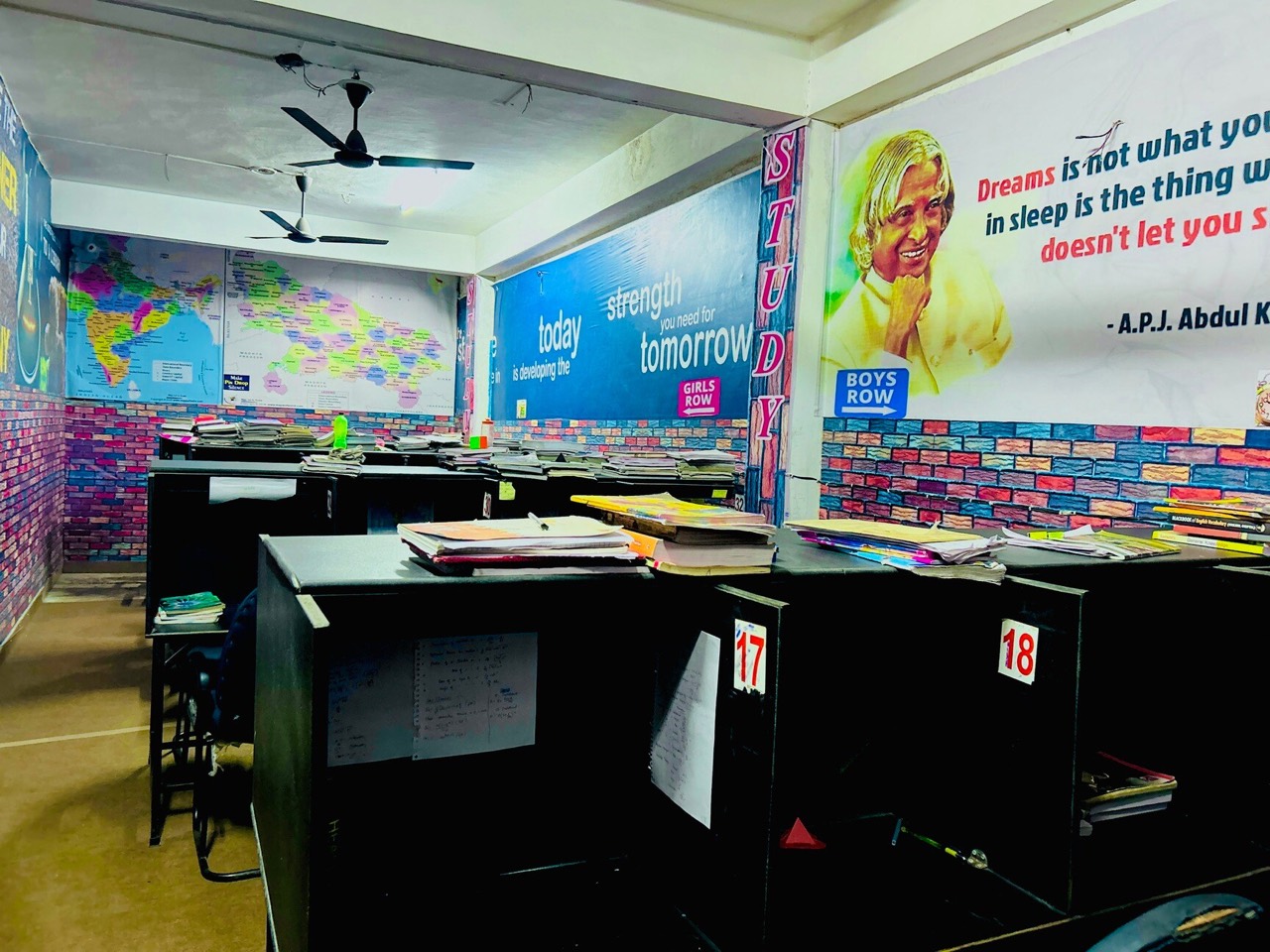 Study Zone Liabrary 2