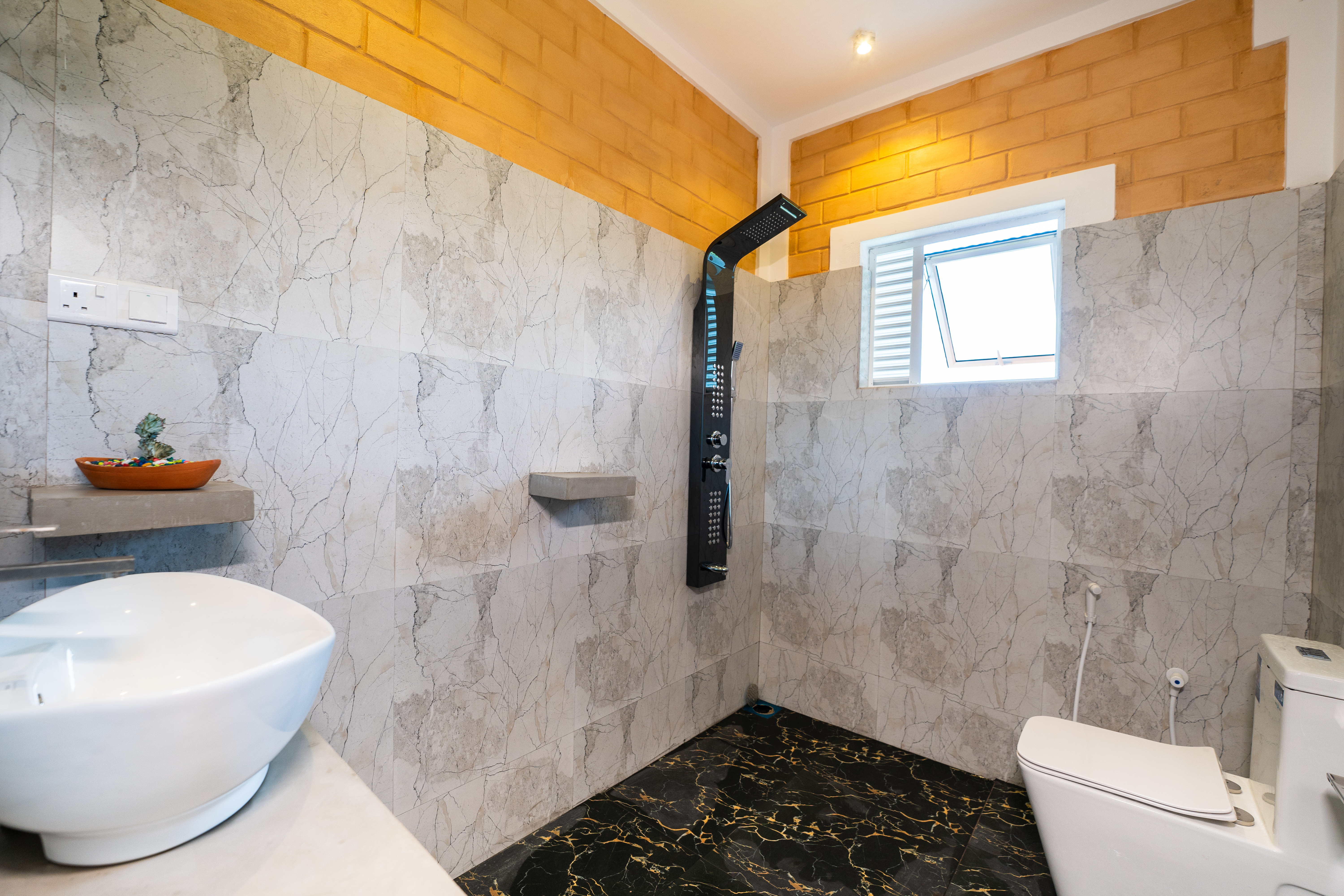 Double Room with Balcony and Ocean View - Photo 5