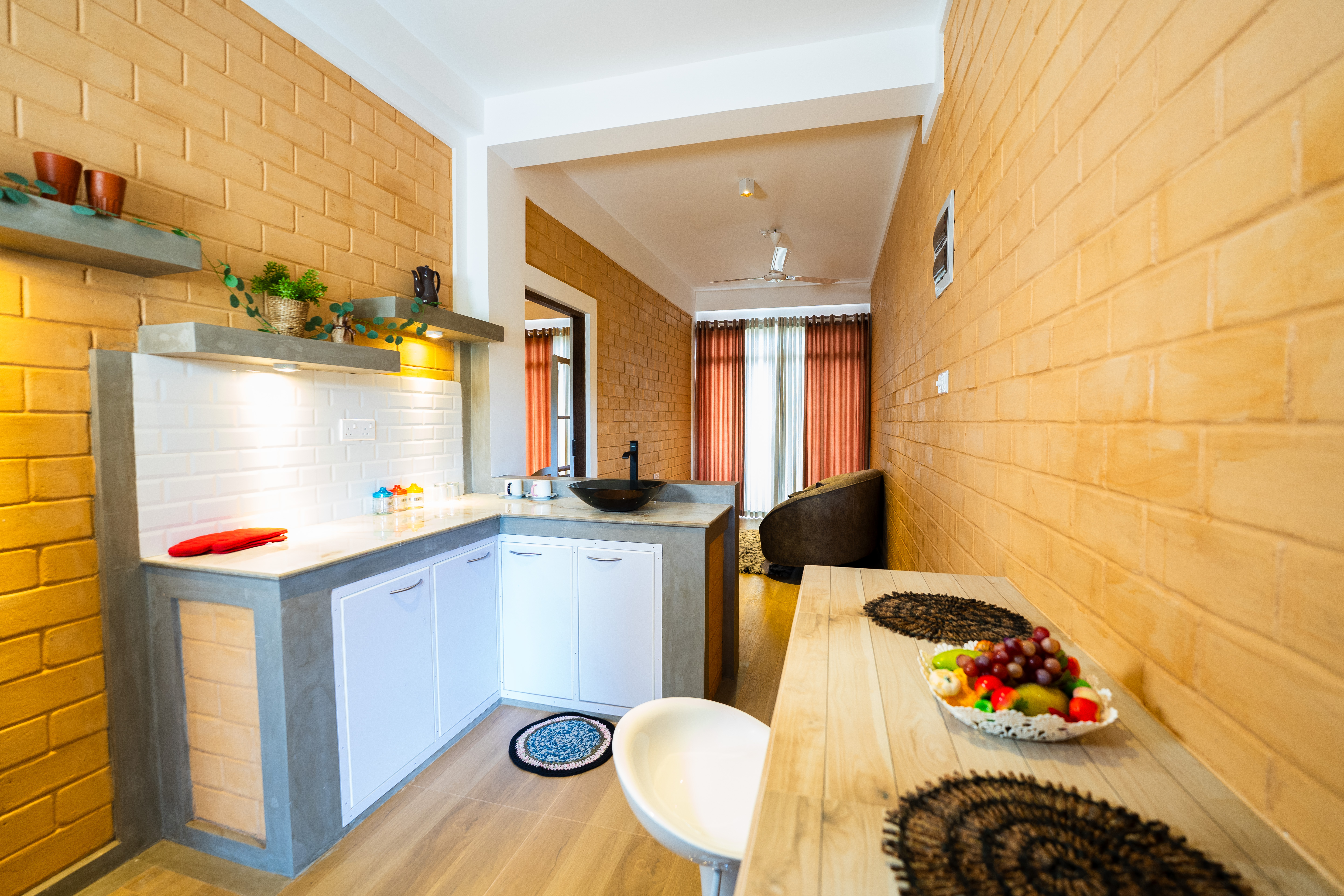 King Suite with Sea View - Photo 4