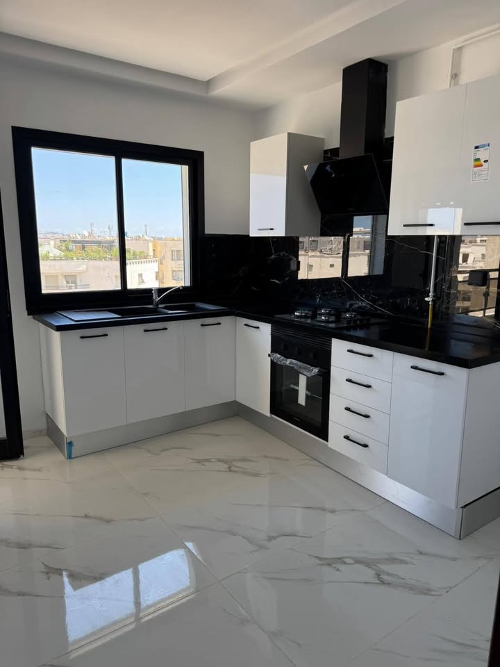 À LOUER : Appartement S+1 haut standing