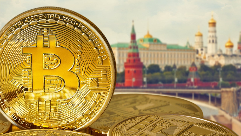 Bitcoin jumps back above $44,000 as Russians switch to crypto
