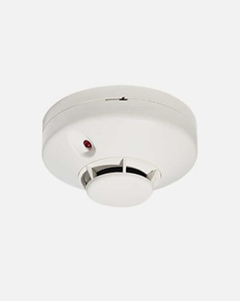 เครื่องตรวจจับควันแบบ Plug-in Conventional 882 (Smoke Detector) System Sensor