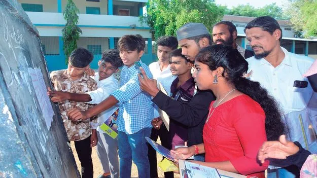 మహబూబ్‌నగర్, నారాయణపేట జిల్లాల్లో పదో తరగతి పరీక్షలు ప్రారంభం