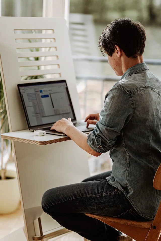 Les avantages et les défis du télétravail pour les entreprises