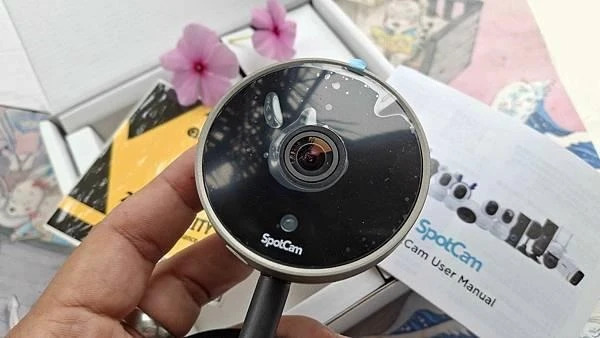 SpotCam Pano 3 全景AI雲端攝影機