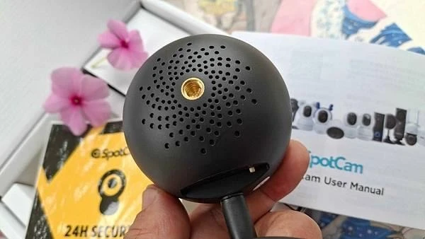 SpotCam Pano 3 全景AI雲端攝影機