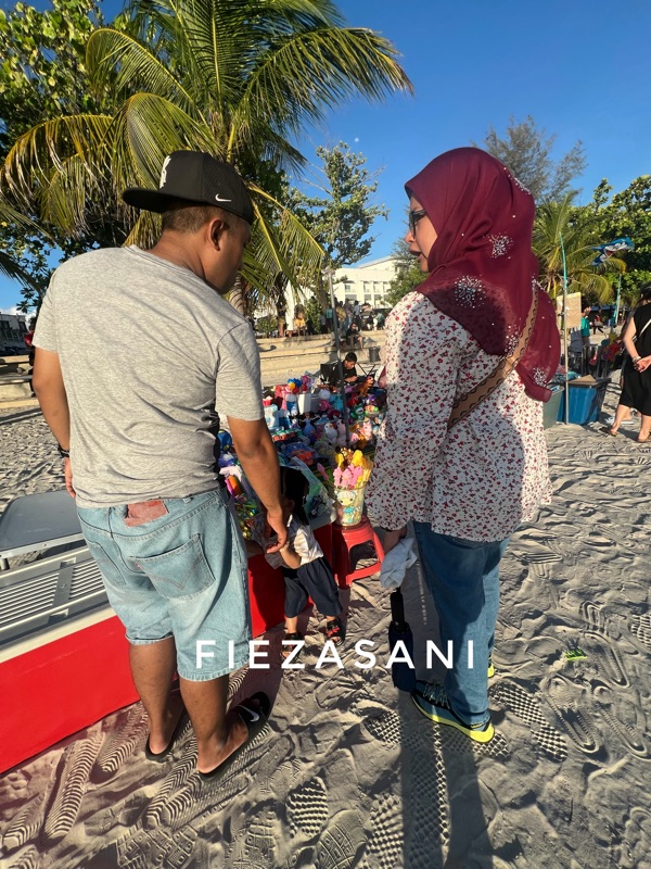 Fieza Sani, pantai cenang langkawi