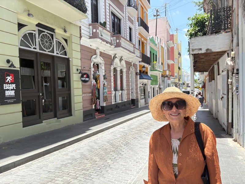 Old San Juan Fortaleza Stree