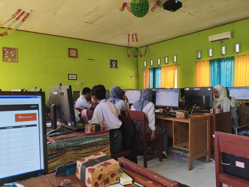 Siswa SMAN 1 Tinsel ikuti OSN tingkat Parimo tahun 2025
