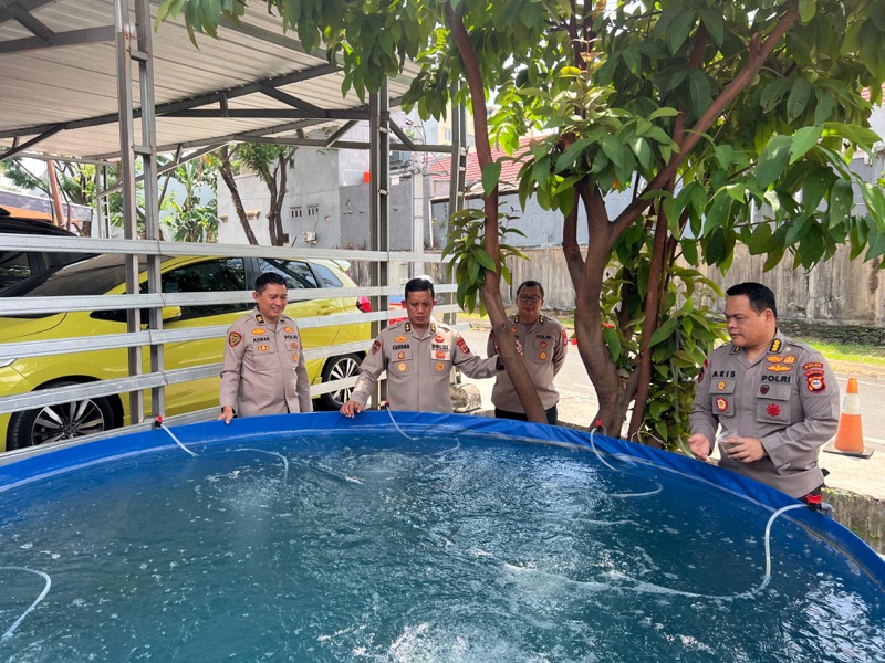 Dukung Ketahanan Pangan, Biro SDM Polda Sulsel Buat Kolam dan Pekarangan Bergizi